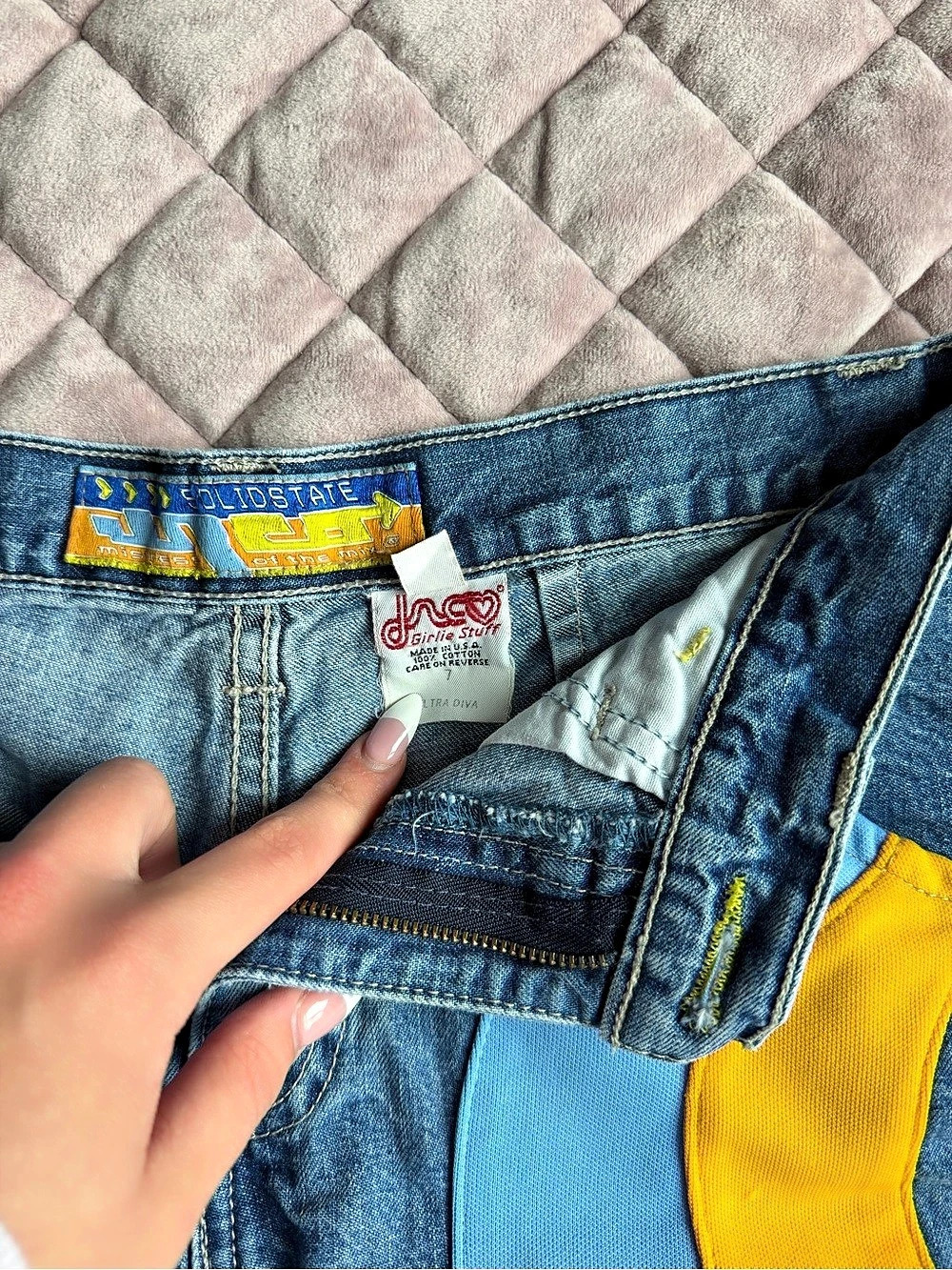 JNCO Color Block Denim Jean Shorts Size 7 - Picture 4 of 4